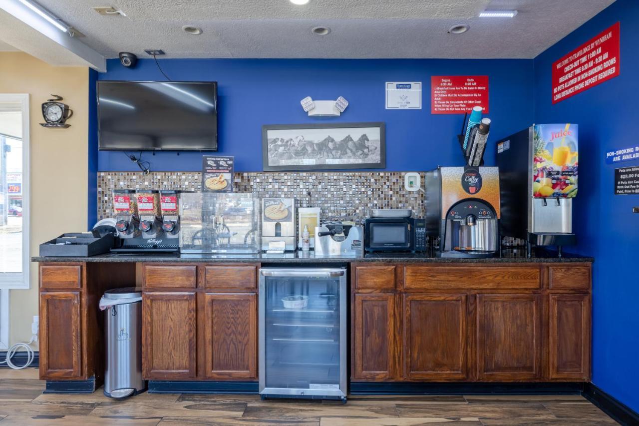 Travelodge By Wyndham Jackson I-40 Exit 82 Экстерьер фото