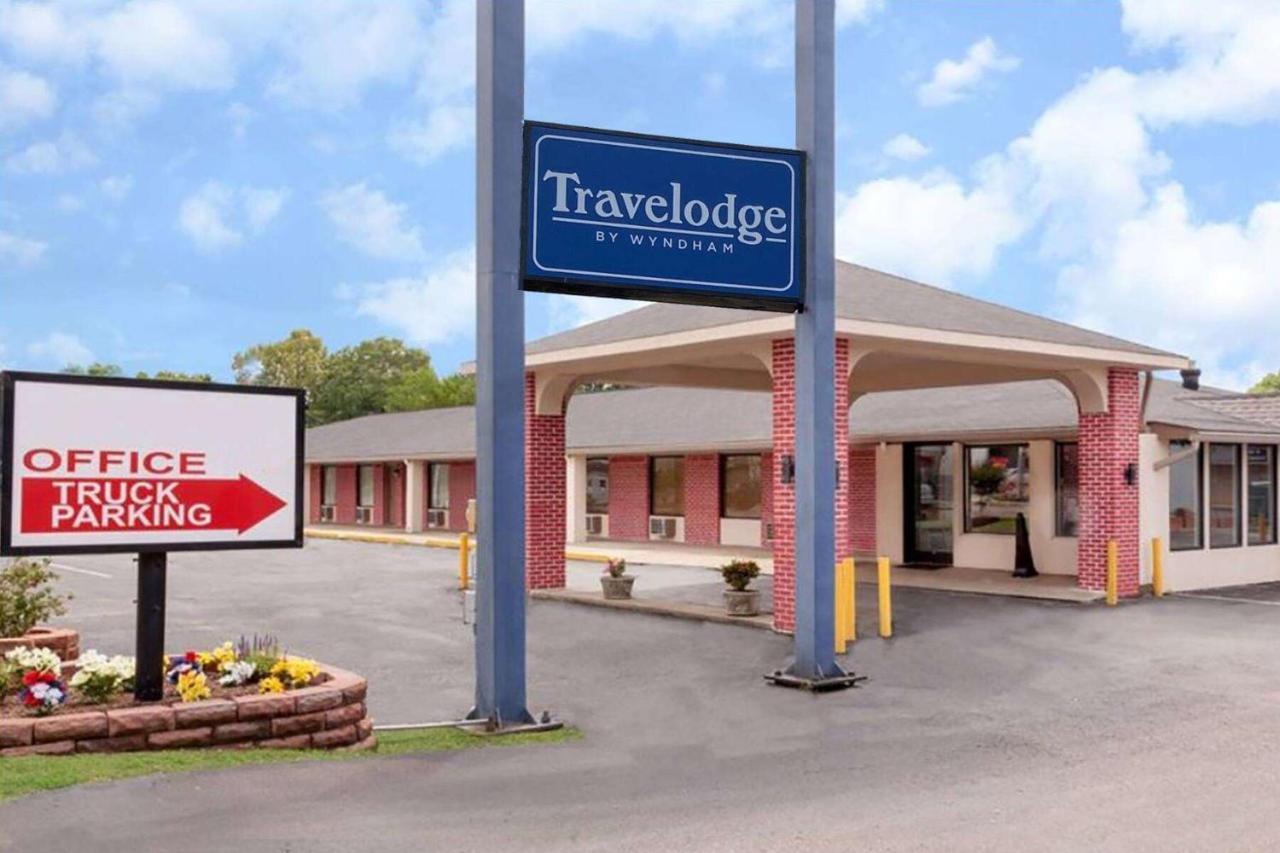 Travelodge By Wyndham Jackson I-40 Exit 82 Экстерьер фото