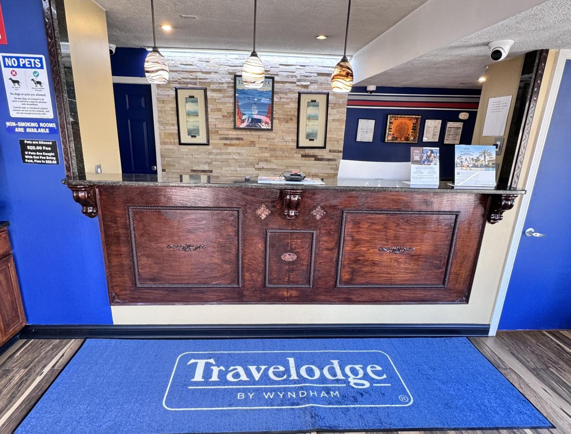 Travelodge By Wyndham Jackson I-40 Exit 82 Экстерьер фото