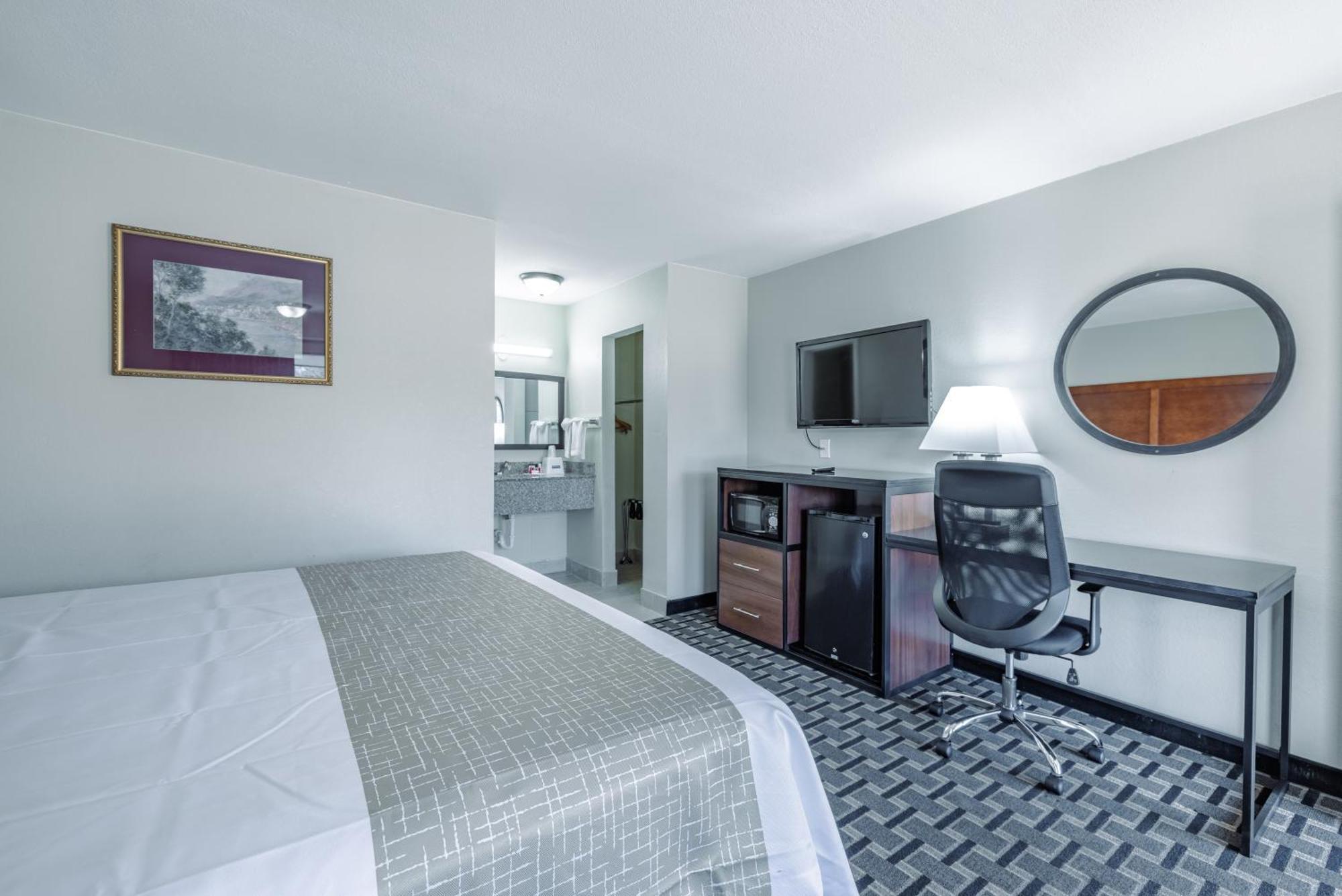 Travelodge By Wyndham Jackson I-40 Exit 82 Экстерьер фото